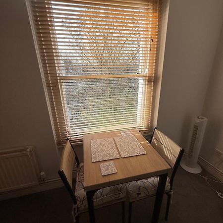 Cosy Victorian Guest Room Londres Exterior foto